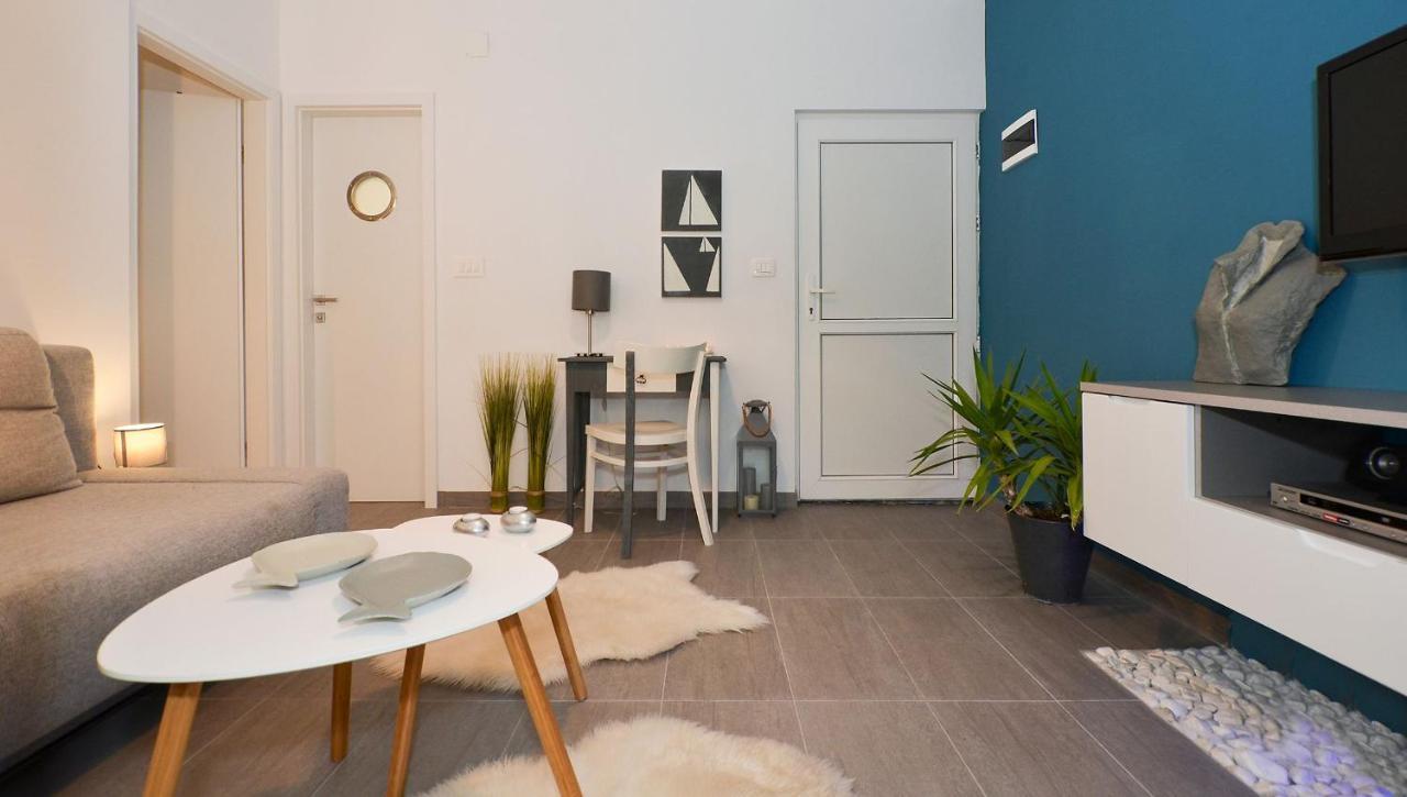 Marineblue Apartment Trogir Exterior photo